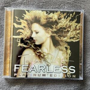Fearless Platinum Edition CD Taylor Swift DVD Bonus Content Original Version